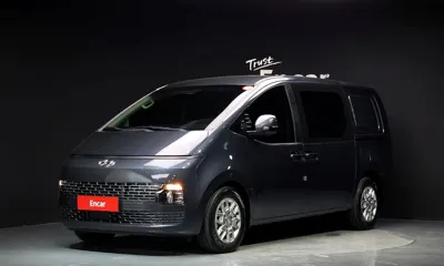 Hyundai Staria
