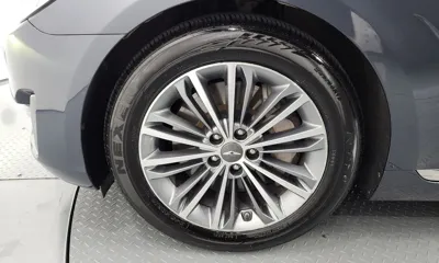 Genesis EQ900 2016, 106742 км, за 12414.6 USD