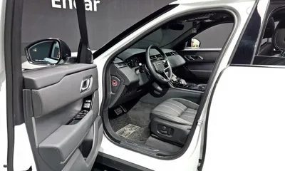 Land Rover Range Rover Velar 2023, 40171 км, за 40239.21 USD - фото 10