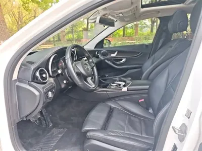 Mercedes-Benz C-Class 2018, 83000 км, за 13112.38 USD