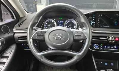 Hyundai Sonata 2020, 94093 км, за 9446.26 USD - фото 12