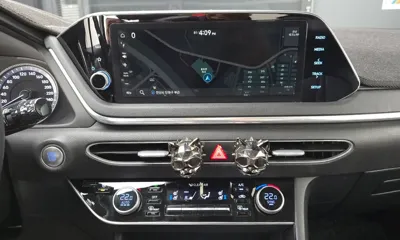 Hyundai Sonata 2020, 94093 км, за 9446.26 USD - фото 19