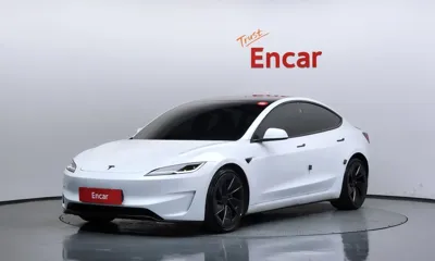 Tesla Model 3 · 2024 год