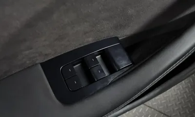 Tesla Model 3 2024, 66115 км, за 35814.27 USD - фото 20