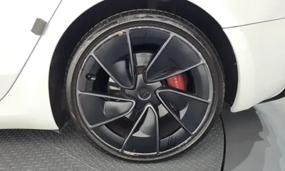 Tesla Model 3 2024, 66115 км, за 35814.27 USD - фото 21