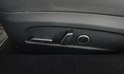 Tesla Model 3 2024, 66115 км, за 35814.27 USD - фото 31