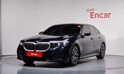 BMW 5-Series · 2024 год