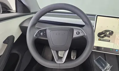 Tesla Model 3 2024, 49252 км, за 27898.12 USD - фото 13