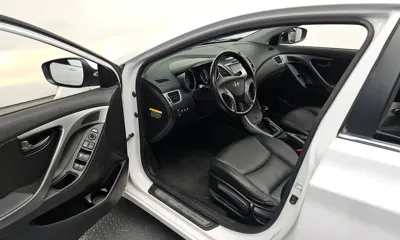 Hyundai Avante 2014, 111526 км, за 3447.83 USD - фото 10