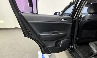 Kia Sportage 2019, 90217 км, за 9902.29 USD - фото 25