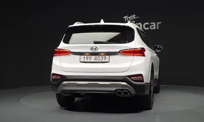 Hyundai Santafe 2019, 114932 км, за 10634.11 USD