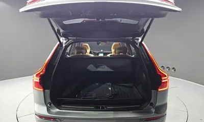 Volvo XC60 2019, 115630 км, за 15426.02 USD - фото 20