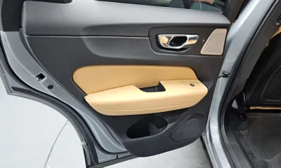 Volvo XC60 2019, 115630 км, за 15426.02 USD - фото 25