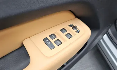 Volvo XC60 2019, 115630 км, за 15426.02 USD - фото 30