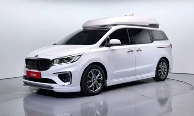 Kia Canival · 2019 год