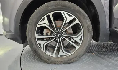 Hyundai Santafe 2019, 100607 км, за 12360.15 USD