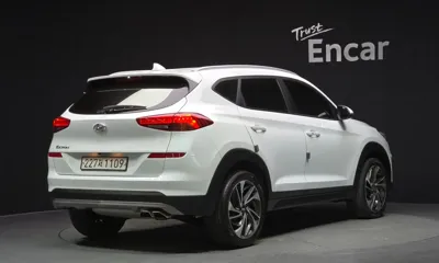 Hyundai Tucson 2020, 53420 км, за 10661.12 USD