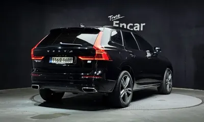 Volvo XC60 2021, 33688 км, за 25265.34 USD