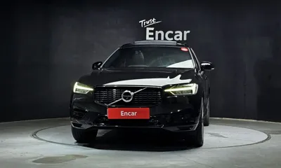 Volvo XC60 2021, 33688 км, за 25265.34 USD