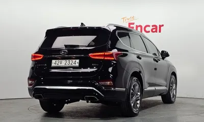 Hyundai Santafe 2019, 93947 км, за 12487.61 USD
