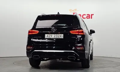 Hyundai Santafe 2019, 93947 км, за 12487.61 USD