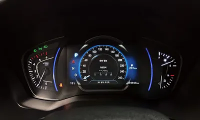 Hyundai Santafe 2019, 93947 км, за 12487.61 USD - фото 8