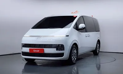 Hyundai Staria · 2026 год