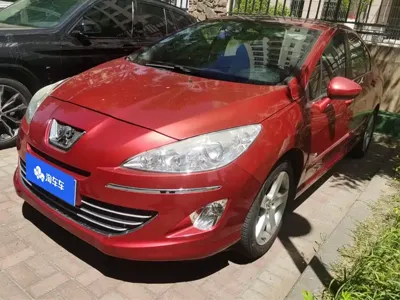 Peugeot 408 · 2012 год