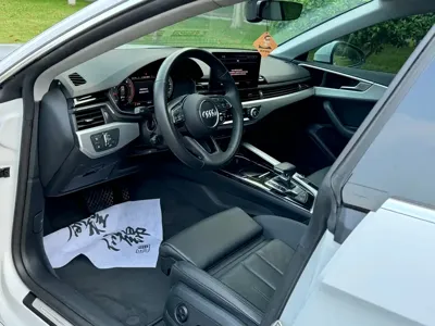 Audi A5 (Import) 2023, 30000 км, за 20099.67 USD