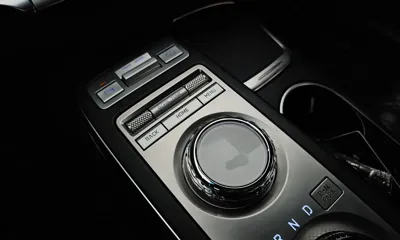 Genesis GV70 2021, 75127 км, за 25272.42 USD - фото 20