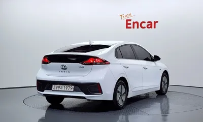 Hyundai Ioniq 2020, 189527 км, за 7488.17 USD