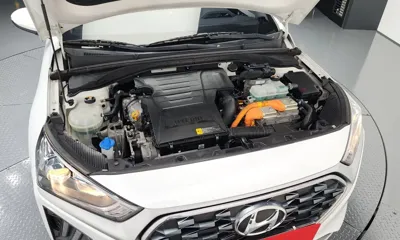 Hyundai Ioniq 2020, 189527 км, за 7488.17 USD - фото 6