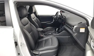 Hyundai Ioniq 2020, 189527 км, за 7488.17 USD - фото 11