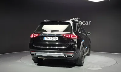 Mercedes-Benz GLE-Class 2021, 80987 км, за 37900.67 USD