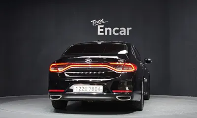 Hyundai Grandeur 2018, 104199 км, за 10994.64 USD