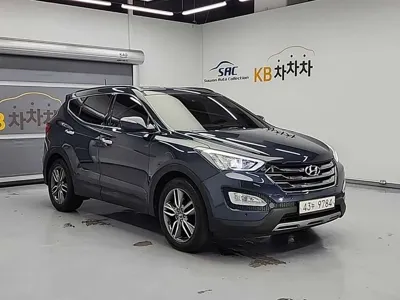 Hyundai Santafe 2014, 110591 км, за 5842.2 USD