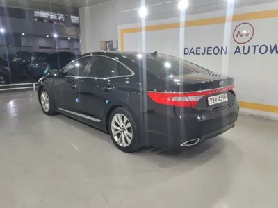 Hyundai Grandeur 2012, 243634 км, за 2535.27 USD