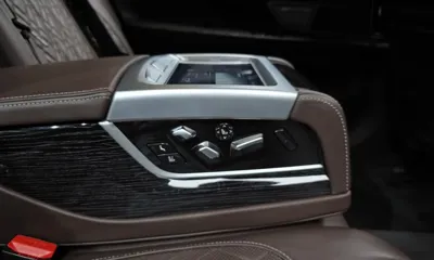 BMW 7-Series 2021, 62279 км, за 35688.73 USD - фото 31