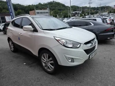 Hyundai Tucson 2013, 108451 км, за 3559.18 USD