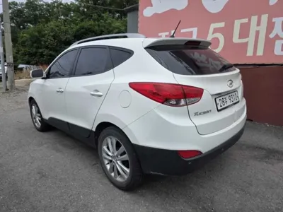 Hyundai Tucson 2013, 108451 км, за 3559.18 USD