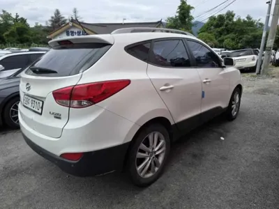 Hyundai Tucson 2013, 108451 км, за 3559.18 USD