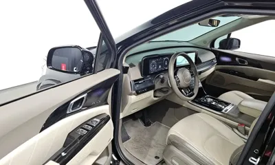 Kia Canival 2023, 45263 км, за 26847.84 USD - фото 10