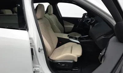 BMW X3 2025, 7420 км, за 48990.25 USD - фото 26