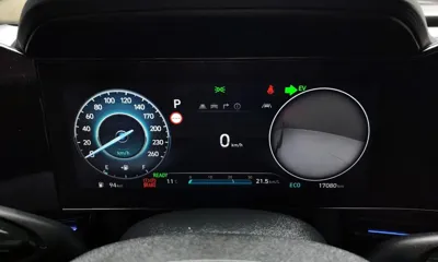 Hyundai Avante 2025, 17080 км, за 18359.16 USD - фото 8