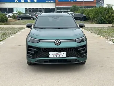 Volkswagen Tayron 2025, 9000 км, за 20585.24 USD