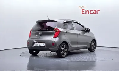 Kia Morning 2013, 112870 км, за 2649 USD