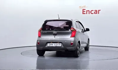 Kia Morning 2013, 112870 км, за 2649 USD