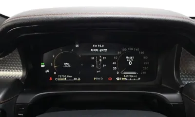 Lincoln Aviator 2021, 73700 км, за 24419.06 USD - фото 8