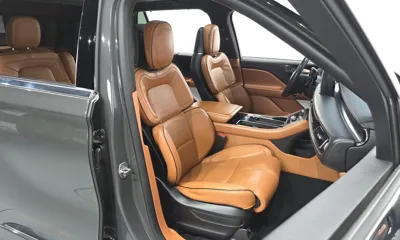 Lincoln Aviator 2021, 73700 км, за 24419.06 USD - фото 12