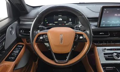 Lincoln Aviator 2021, 73700 км, за 24419.06 USD - фото 14